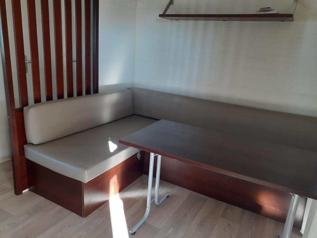 Mobilhome Agreable Sans Draps Ni Serviettes Port-la-Nouvelle Exterior foto